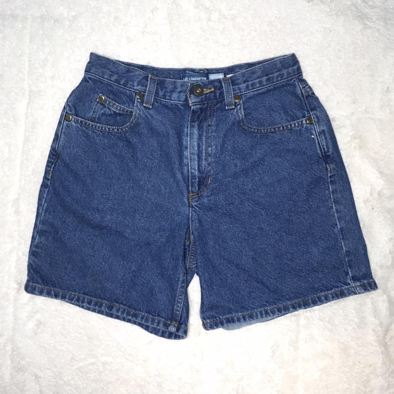 Liz Claiborne Women's Blue Shorts | Depop