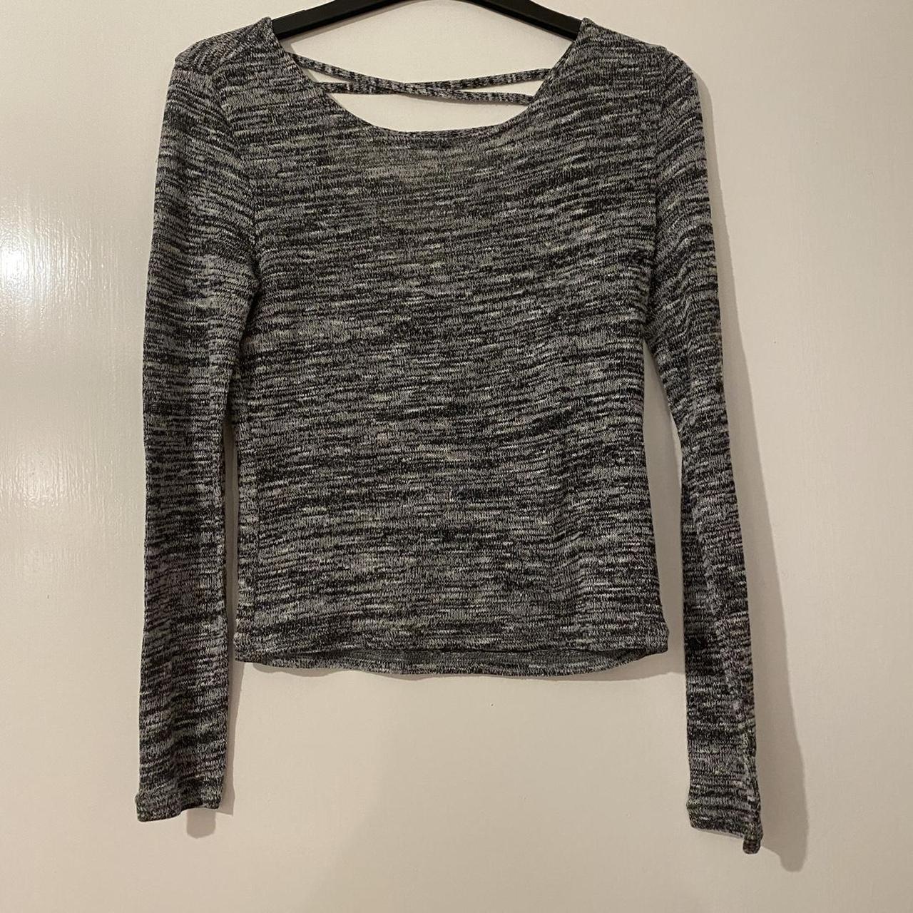 H&M Women's Grey Top | Depop