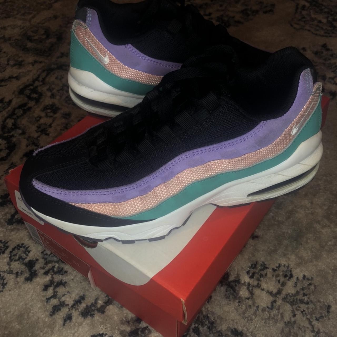 coolest nike air max