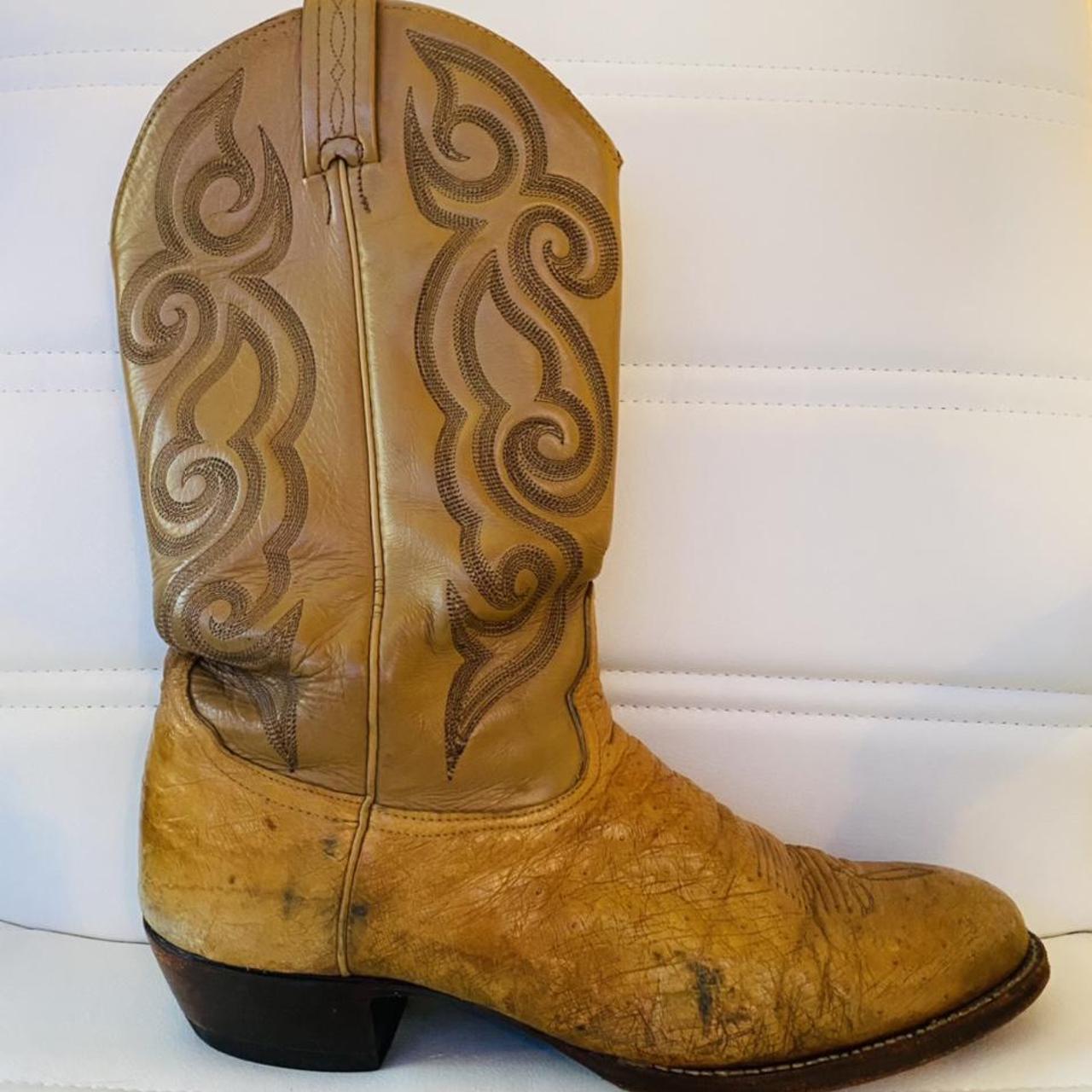 Cats paw cowboy boots! Doesn’t say the size but I’d... Depop