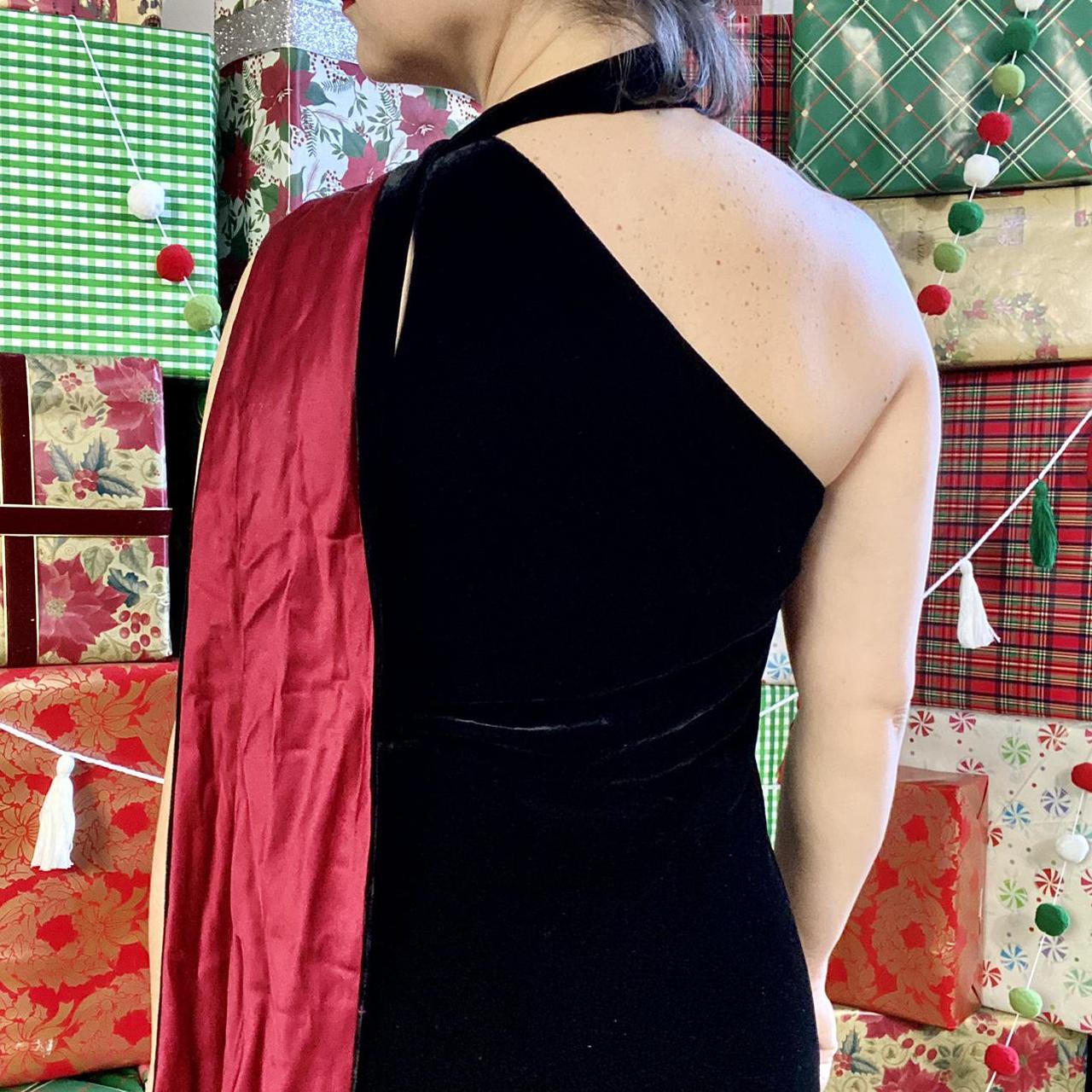 Women's Black and Red Dress (4)