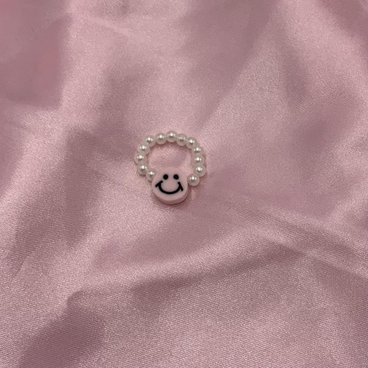 Women's Pink and White Jewellery (3)