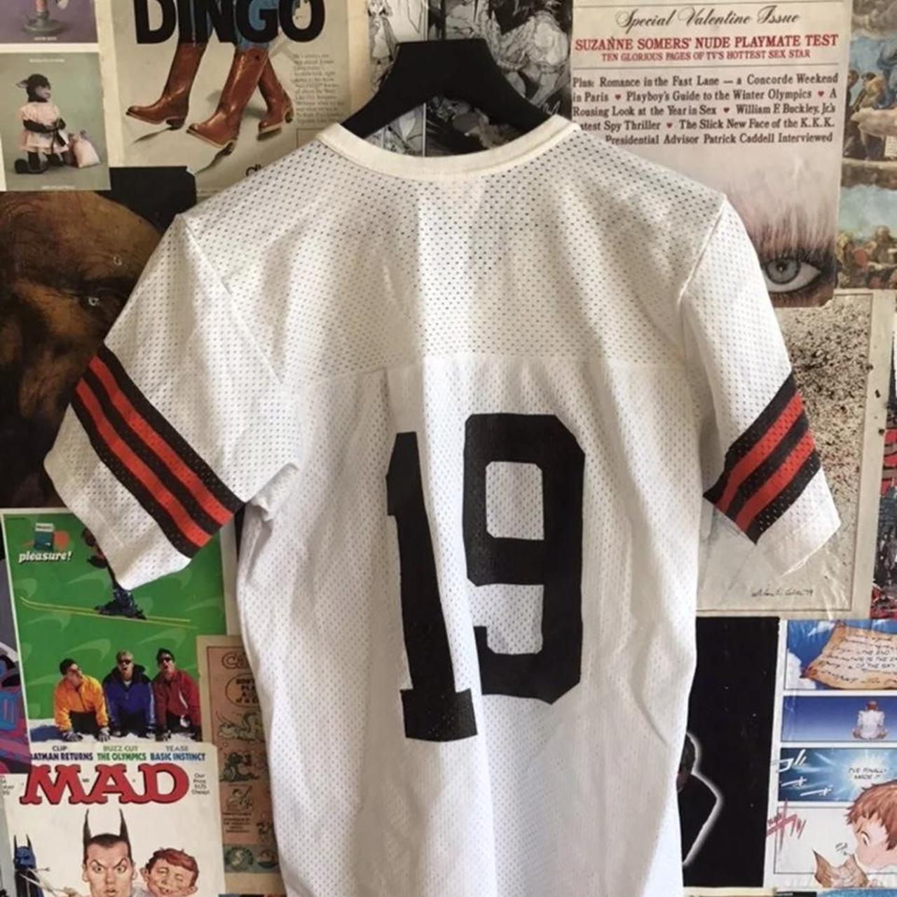 JS2332 #19 Bernie Kosar Cleveland Browns Throwback - Depop