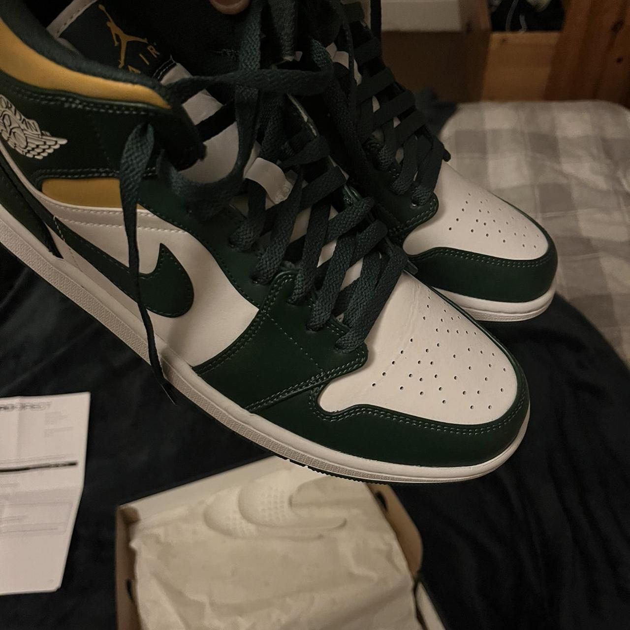 Nike air jordan 1 Noble green retro size 10 BRAND... - Depop