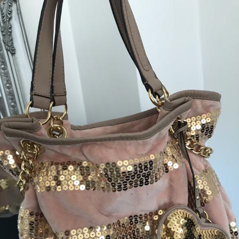 gorgeous 90's beaded gold mini bag •price negotiable - Depop