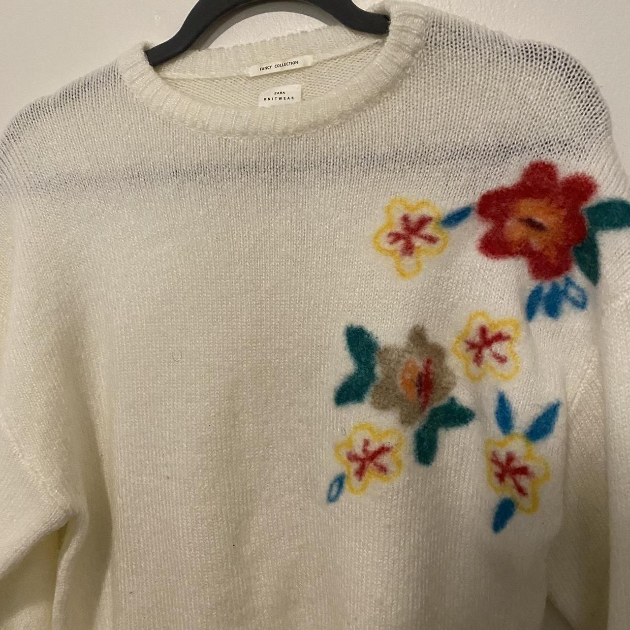 Zara Women's White Jumper Depop