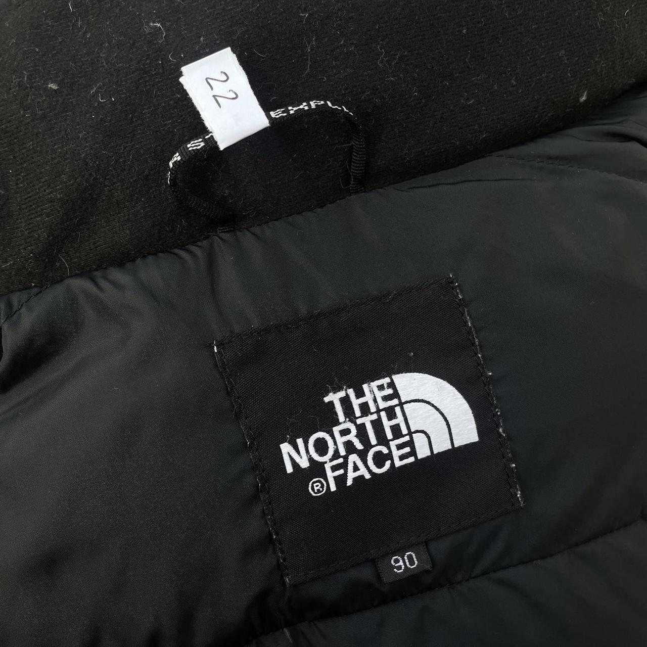 Vintage Women’s North Face Puffer 700 Nuptse - Depop