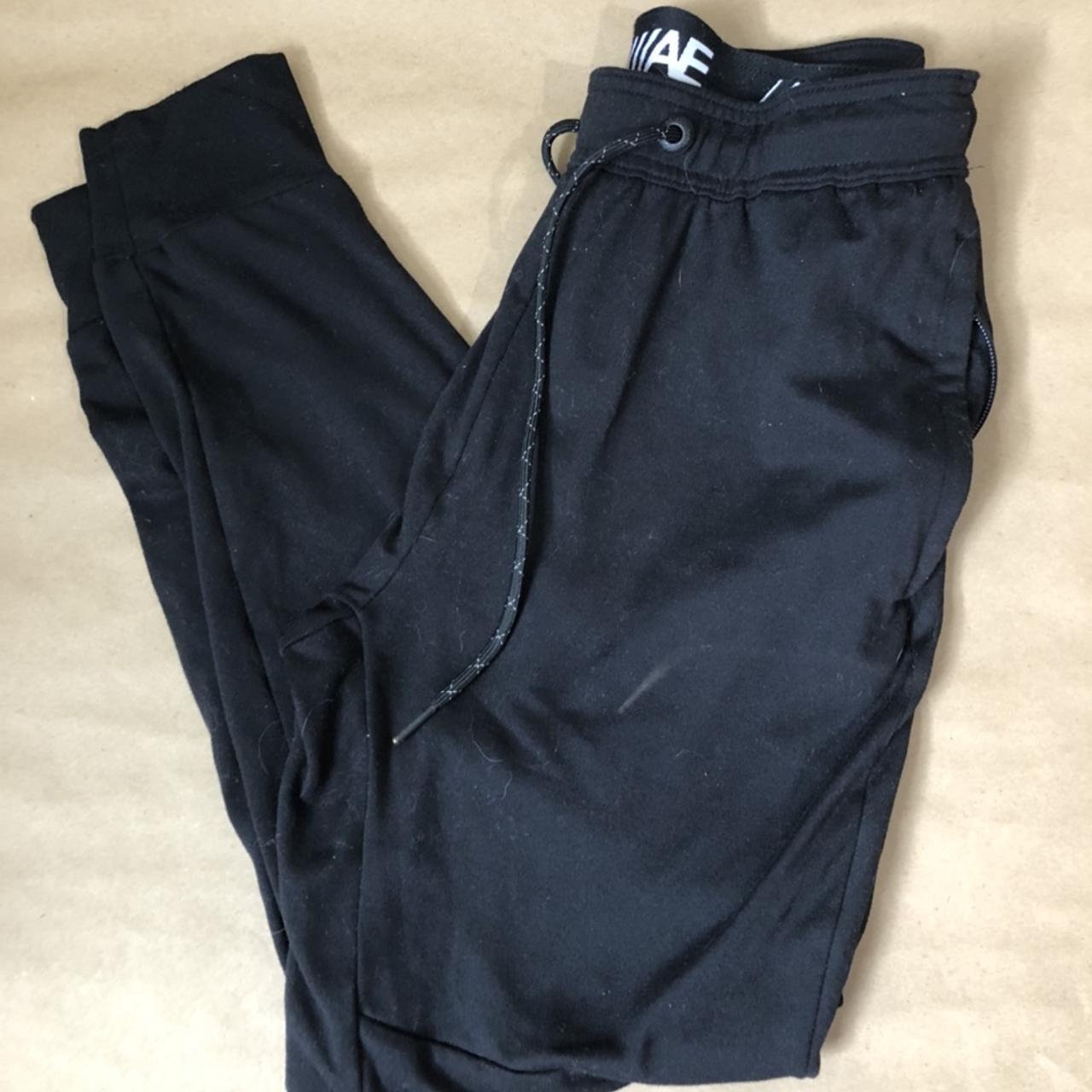 American eagle men’s joggers size xs Depop