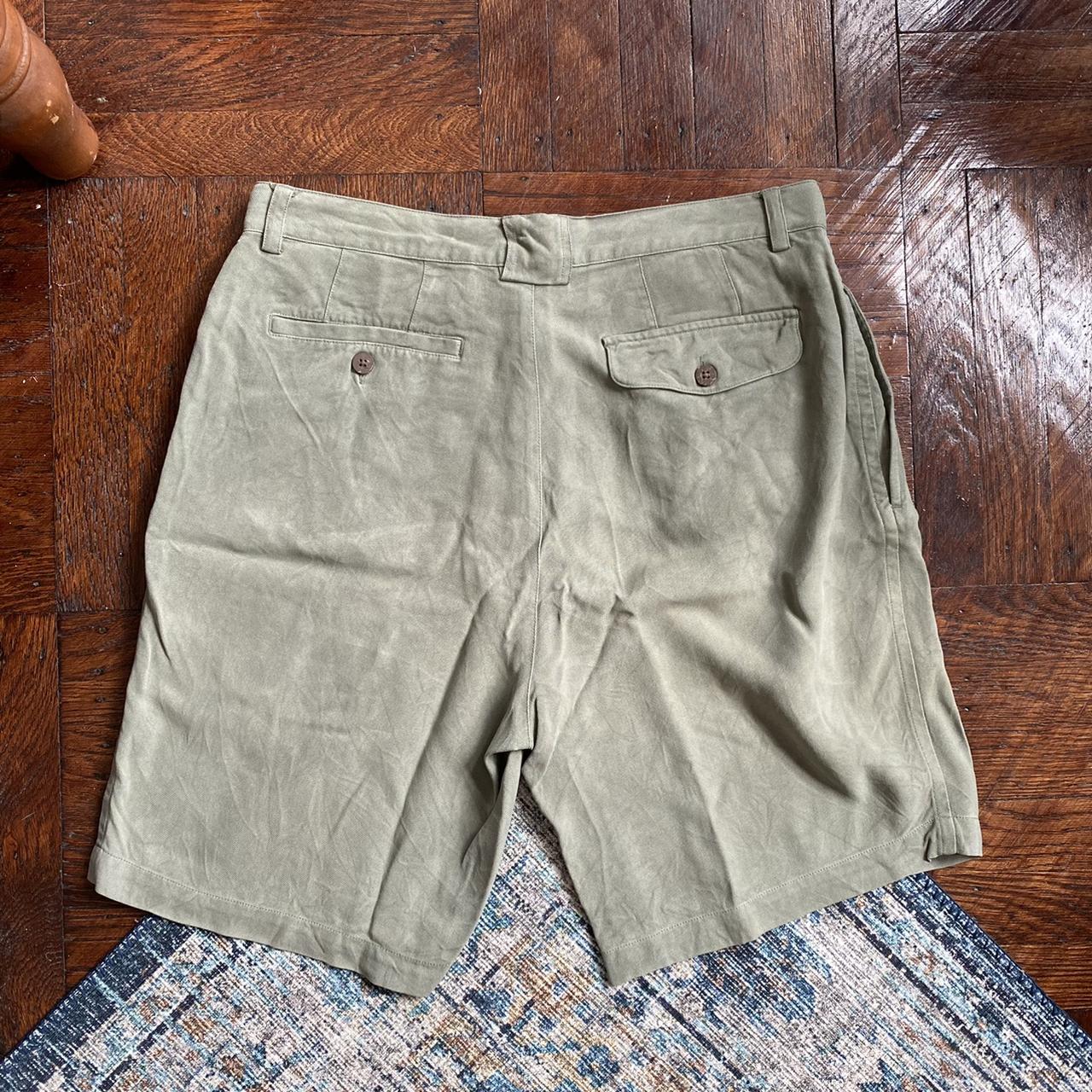 Vintage 1990's Tommy Bahama 100% Silk Pleated Shorts