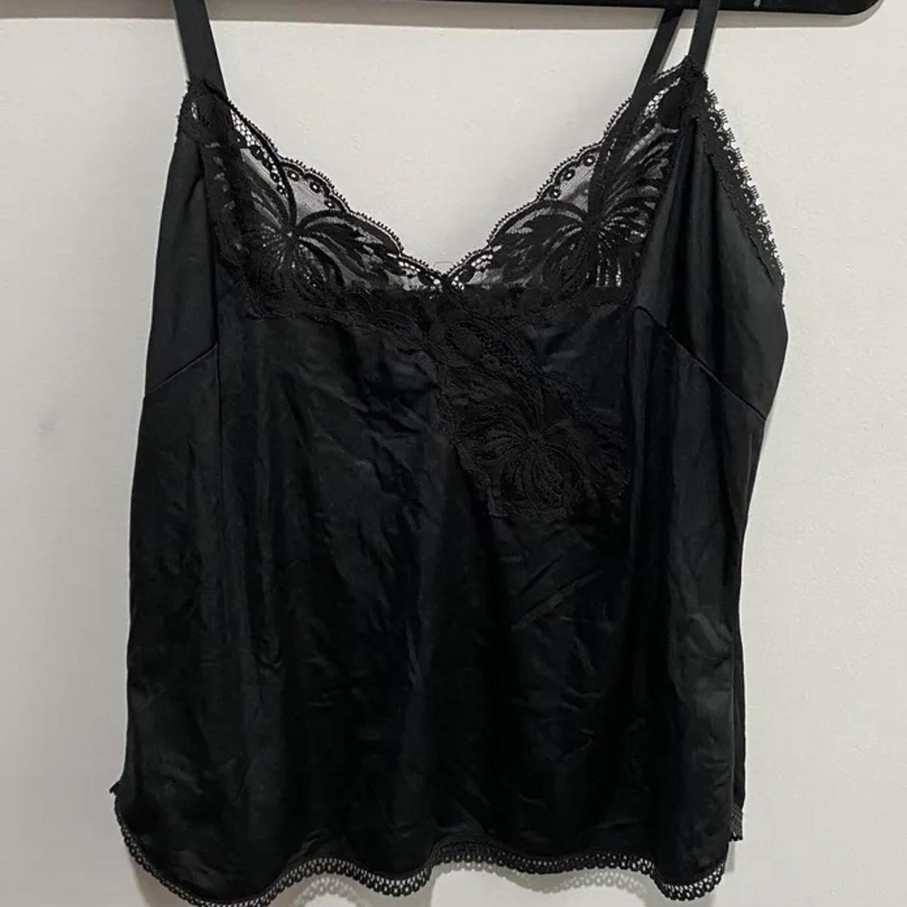lace y2k H&M tank top size small in perfect... - Depop