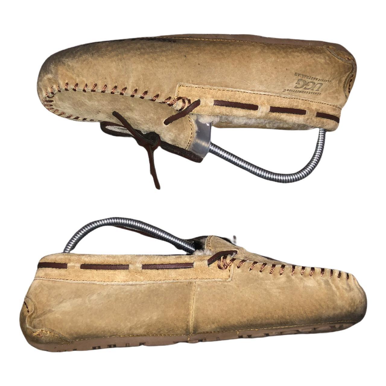 Product Image 3 - UGG Women's Dakota Moccasin Slippers
Size: