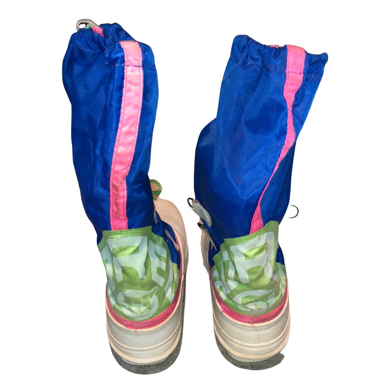 Sorel Men's Blue and Green Boots Depop