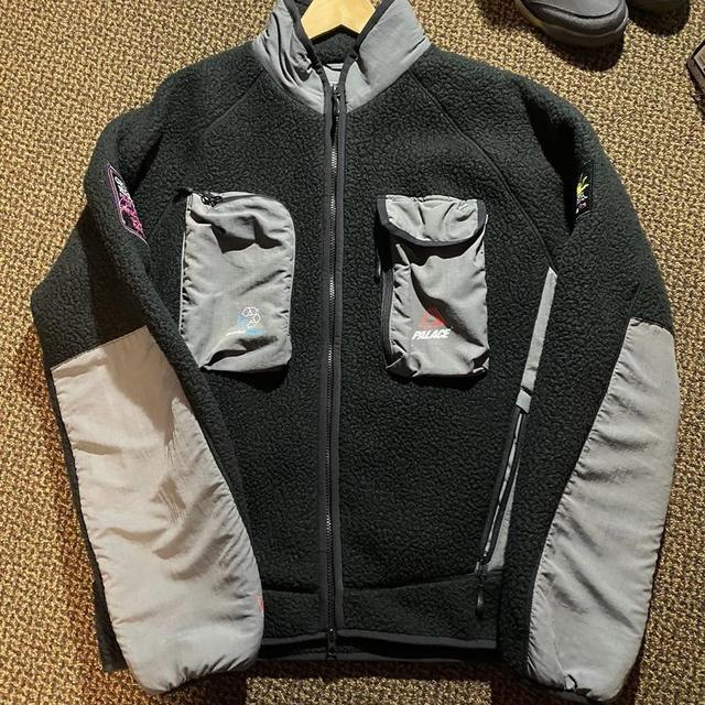 Palace polartec fleece Size L #palace #fleece... - Depop