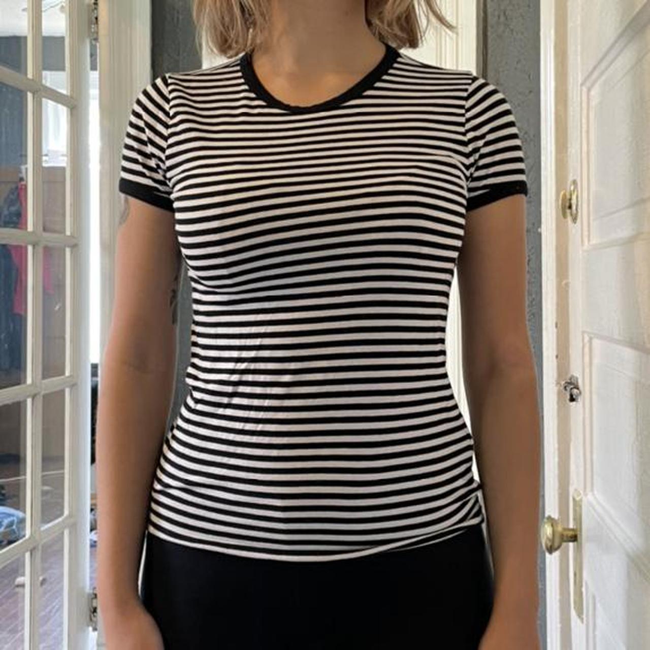 Black and white outlet striped shirt forever 21