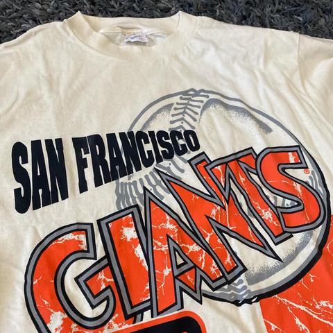 Vintage 80s San Fransisco Giants T-shirt. Graphic - Depop