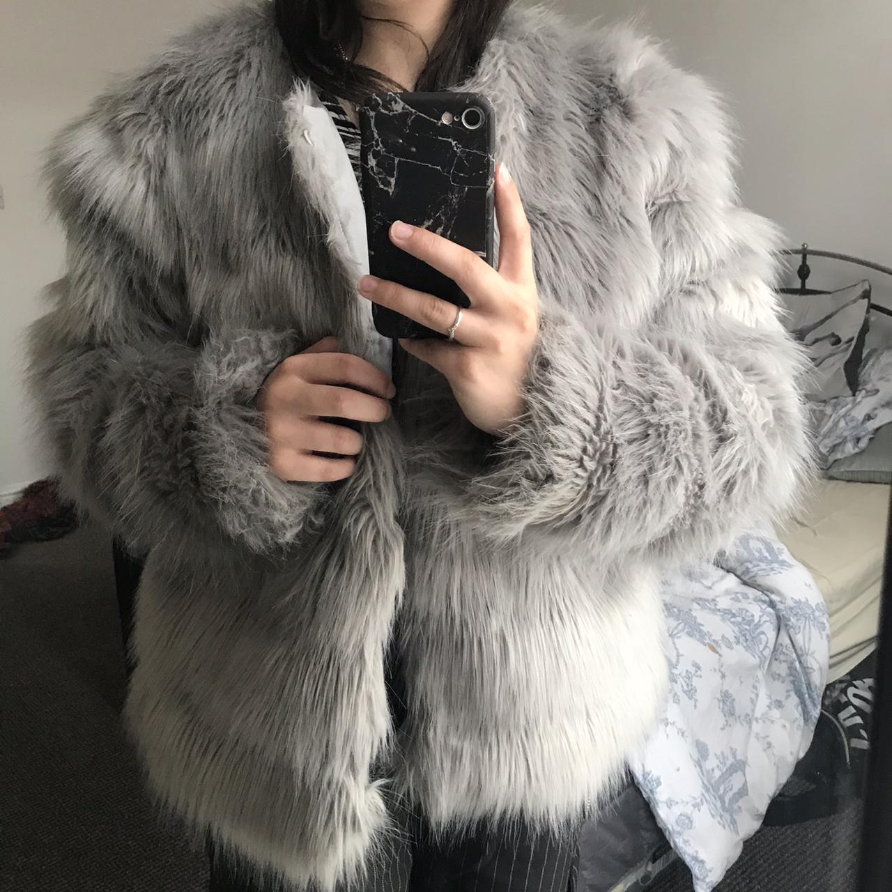 H M faux fur jacket never worn Grey fur Size 10 h m