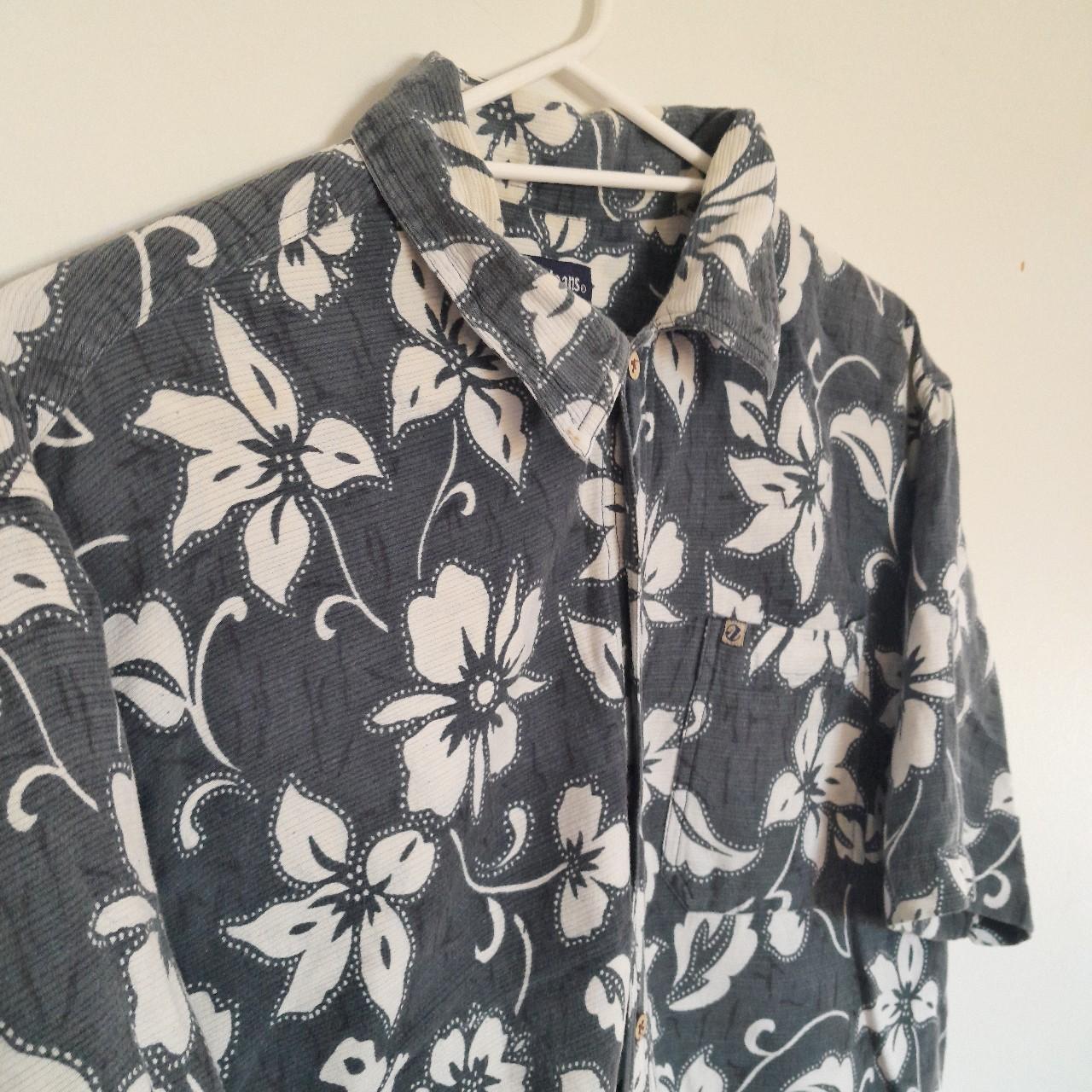 Vintage Y2K surf Hawaiian shirt Ribbed texture... - Depop