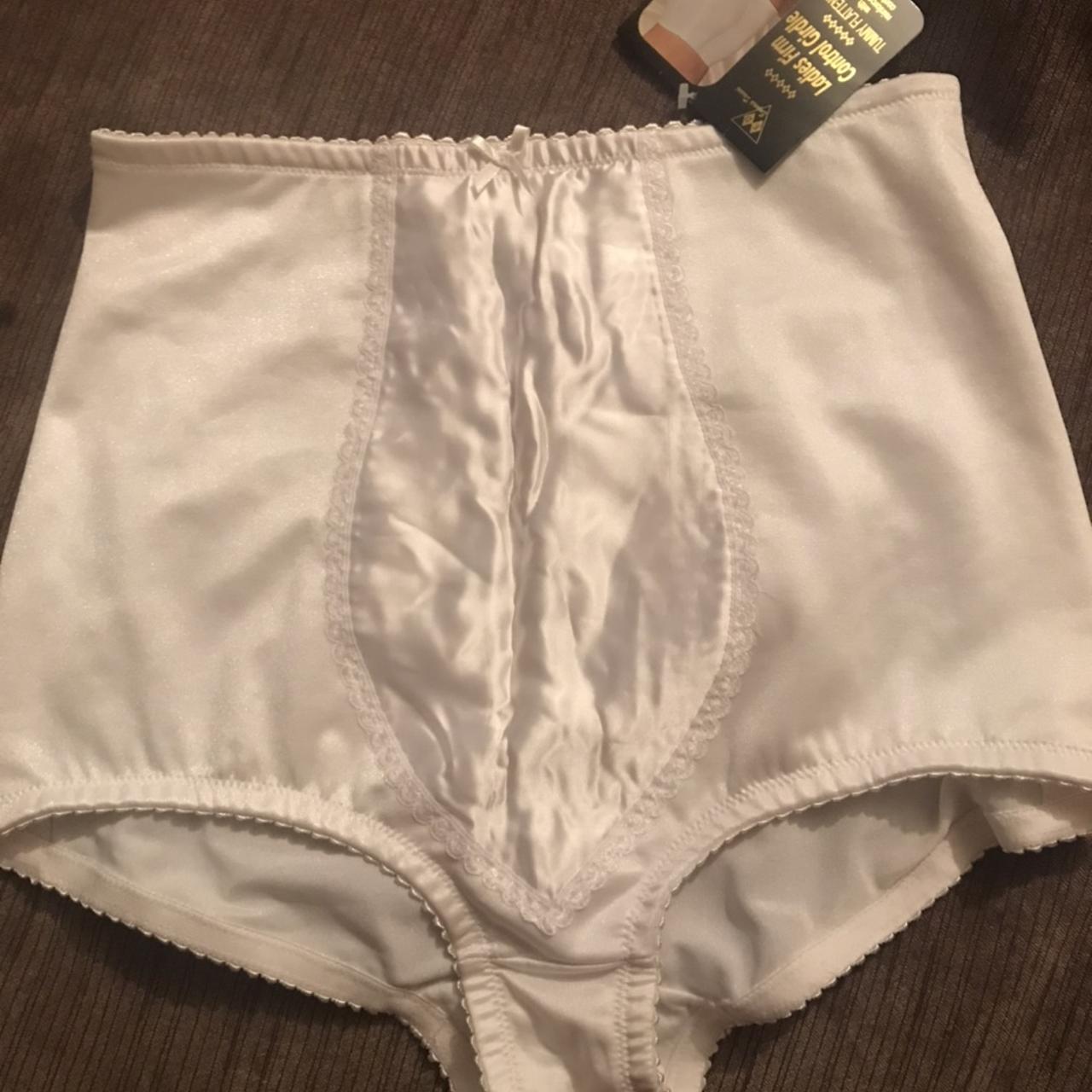 NEW WITH TAGS 🏷 White Firm Control Girdle with... - Depop
