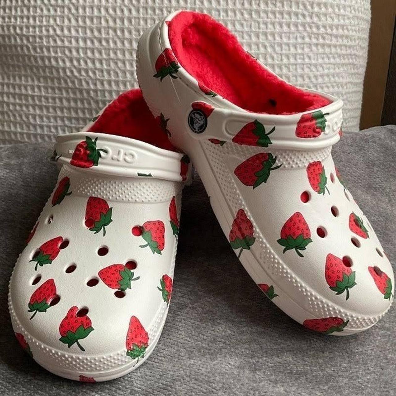 lined strawberry crocs