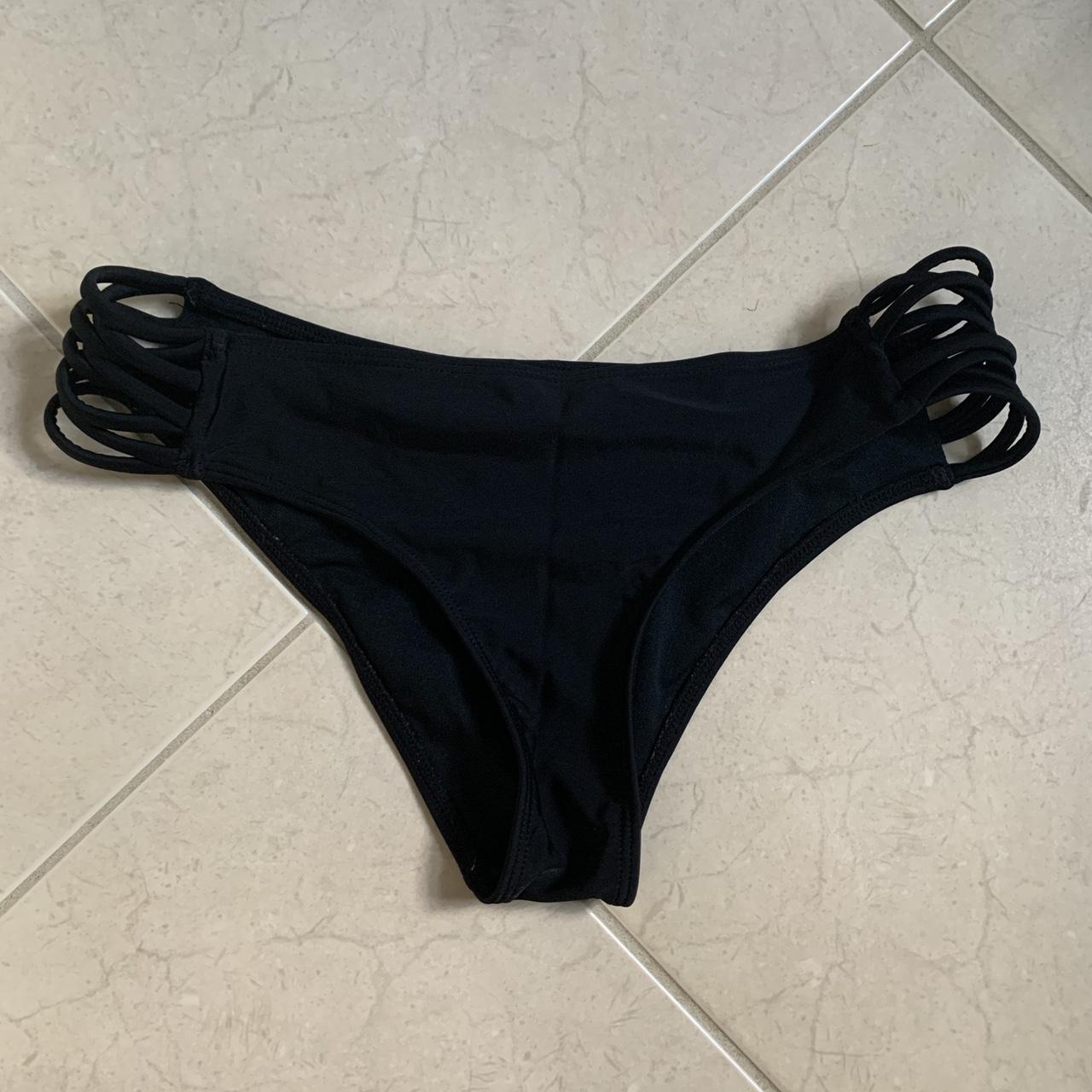 Hollister black bikini bottom Size small, in great... - Depop