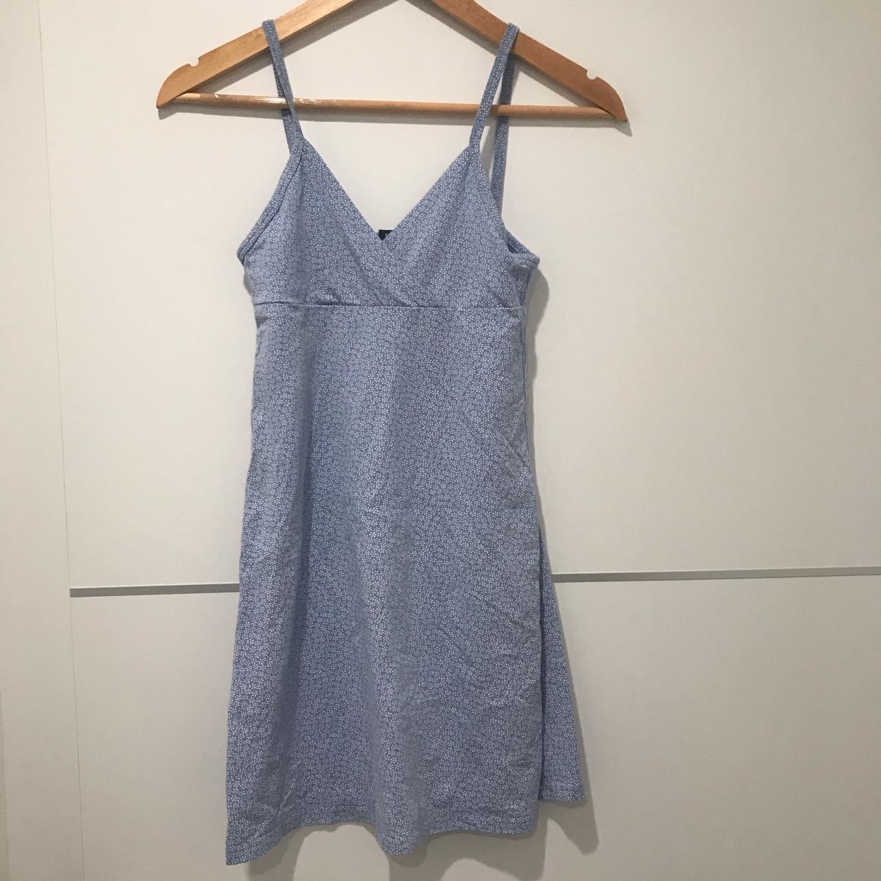 🪻 brandy melville amara dress 🪻 pretty blue floral - Depop