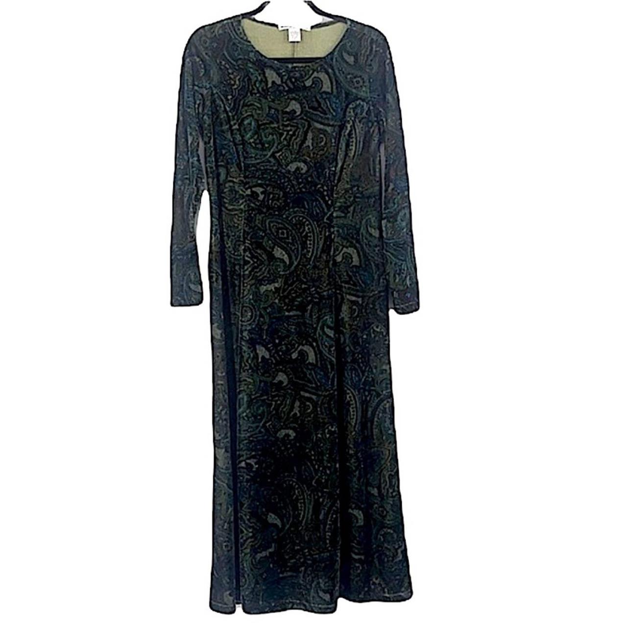 Vintage dark green velvet paisley dress size... - Depop