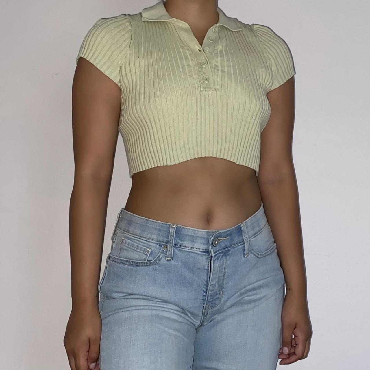 🌷light green ribbed cropped blouse🌷 , 🌷one size.