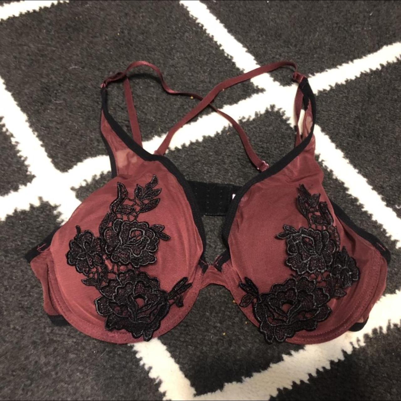 TRUE BY RUE 21 36C / M LOT OF 3 LACE BRAS GREAT - Depop