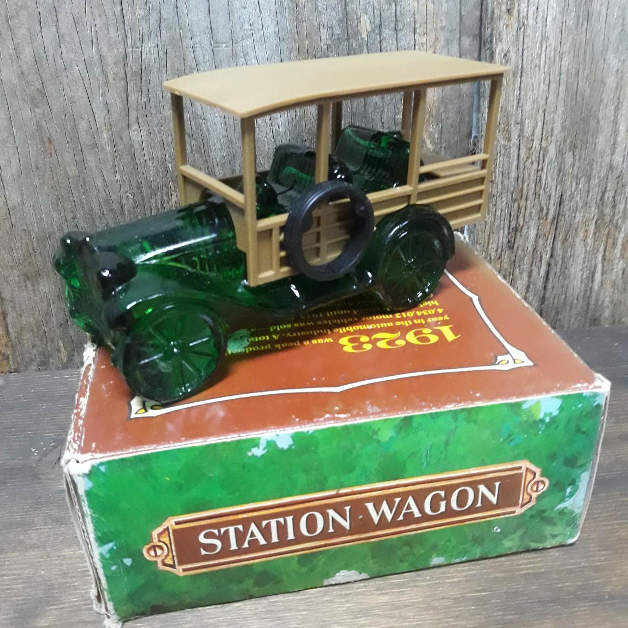 Vintage AVON after shave TAI WINDS Depop