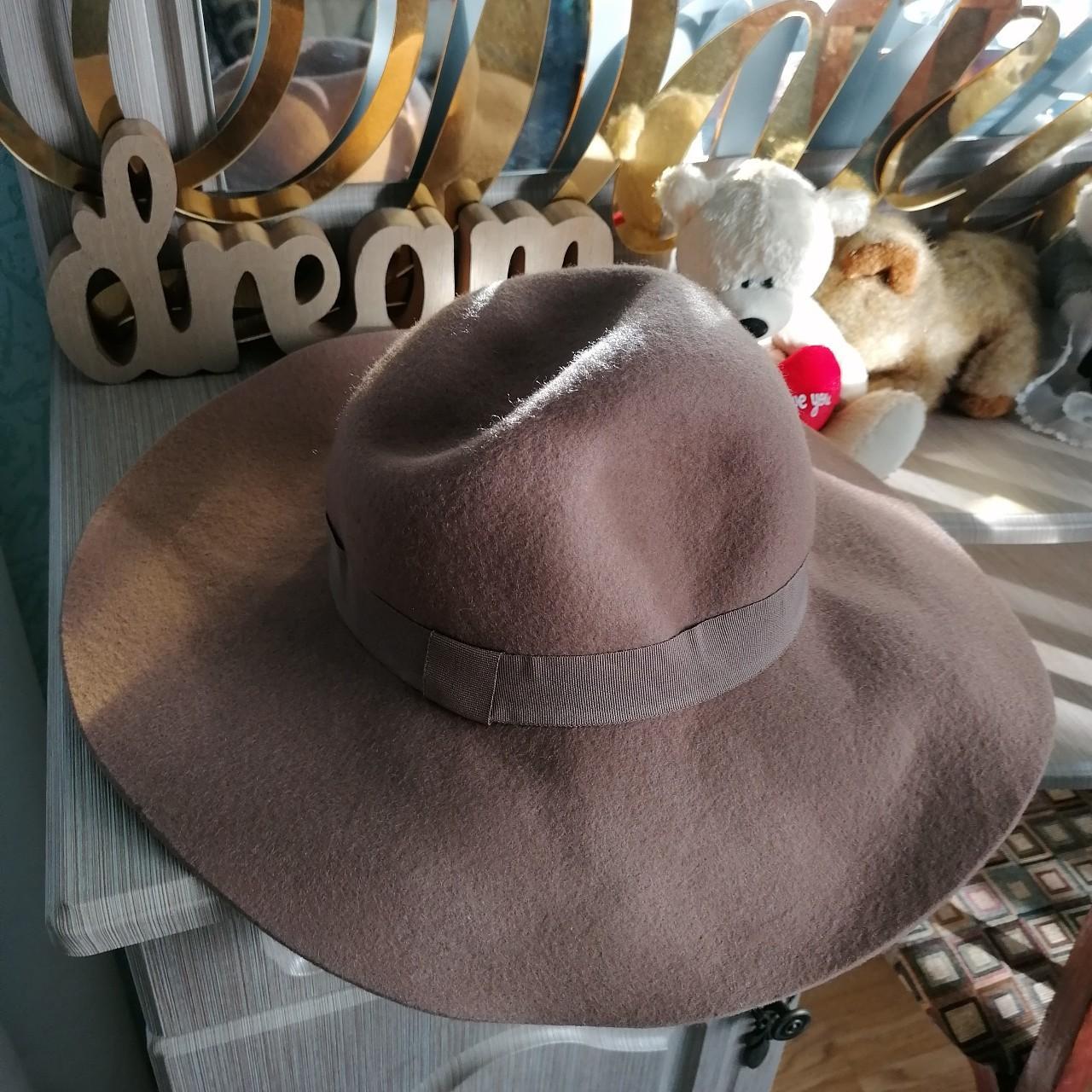 Women's Tan Hat Depop