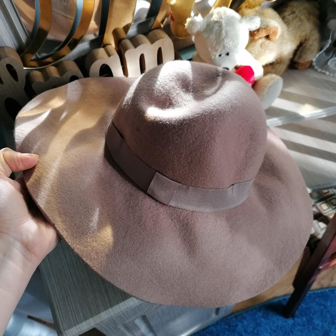 Women's Tan Hat Depop