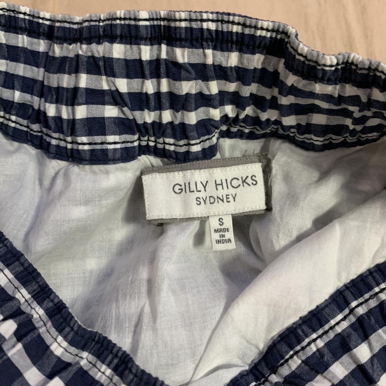 Gilly Hicks Women's White and Navy Skirt | Depop