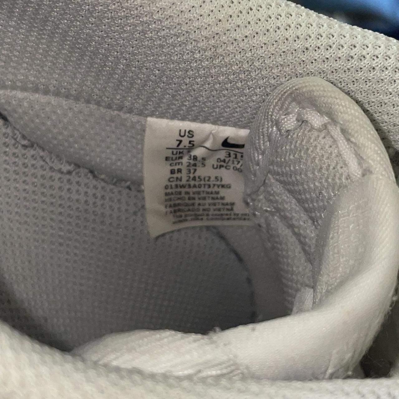 air force 1 7.5 womens