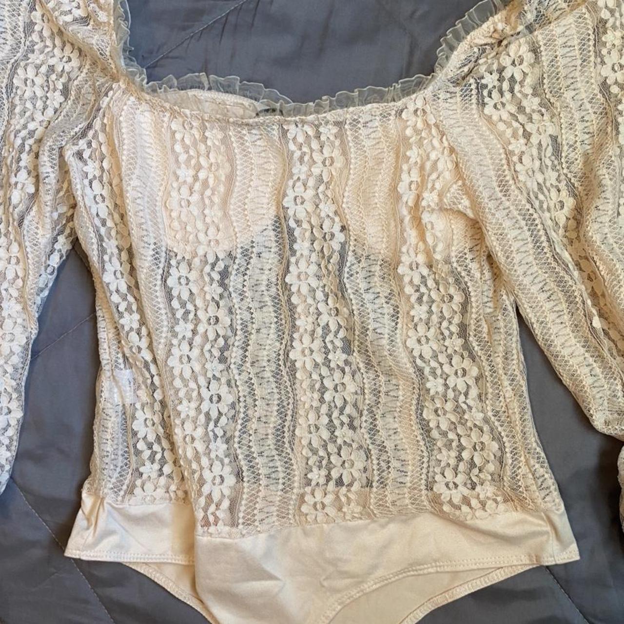 Pretty Lace Bodysuit Only Worn Once Lace Bodysuit Depop 3036