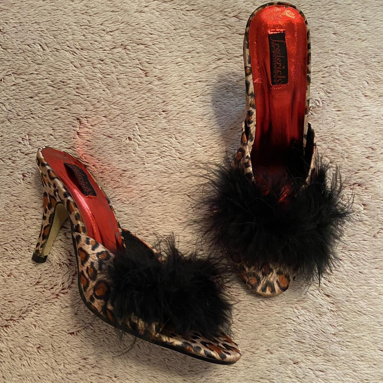 Fredericks of Hollywood heels Leonard print kitten... Depop