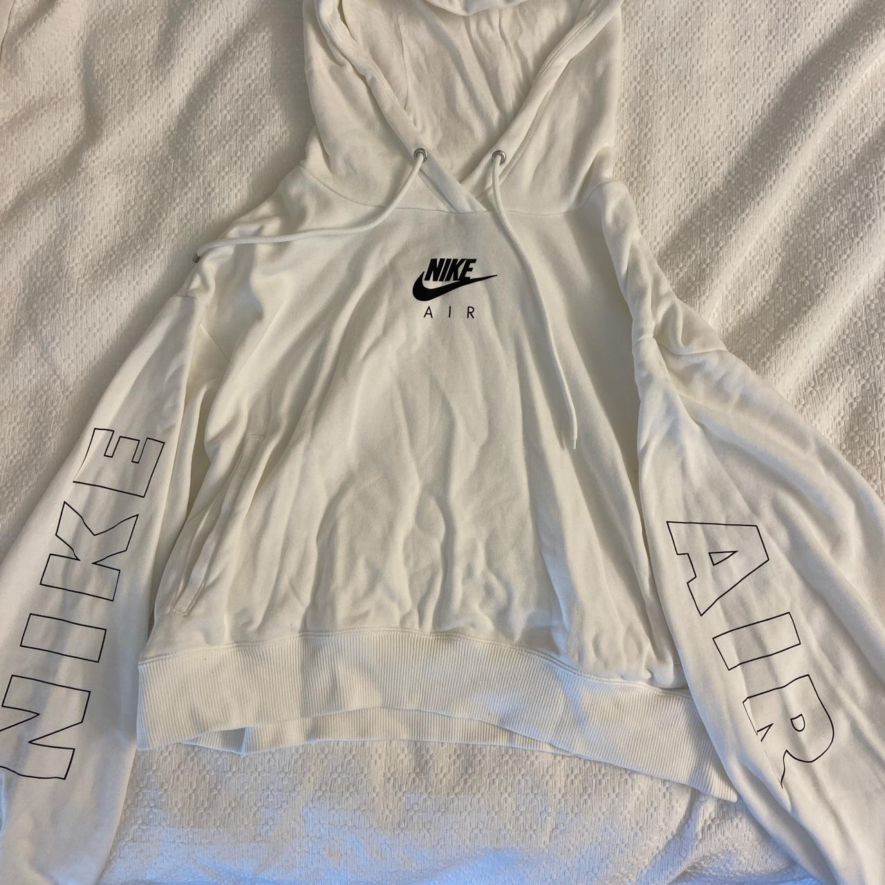 white cropped nike jumper