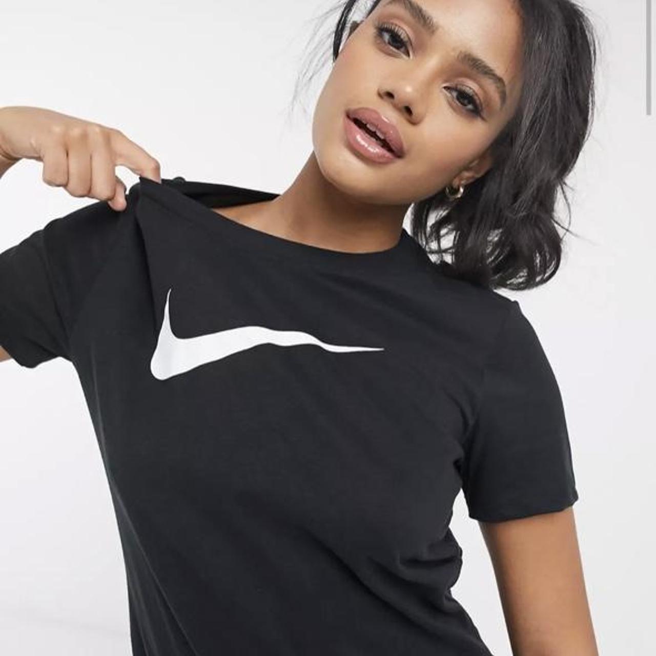 plain black nike shirt