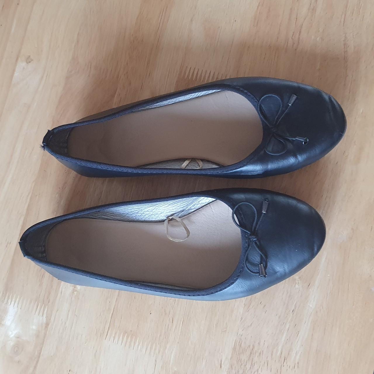 Well worn best sale ballet flats