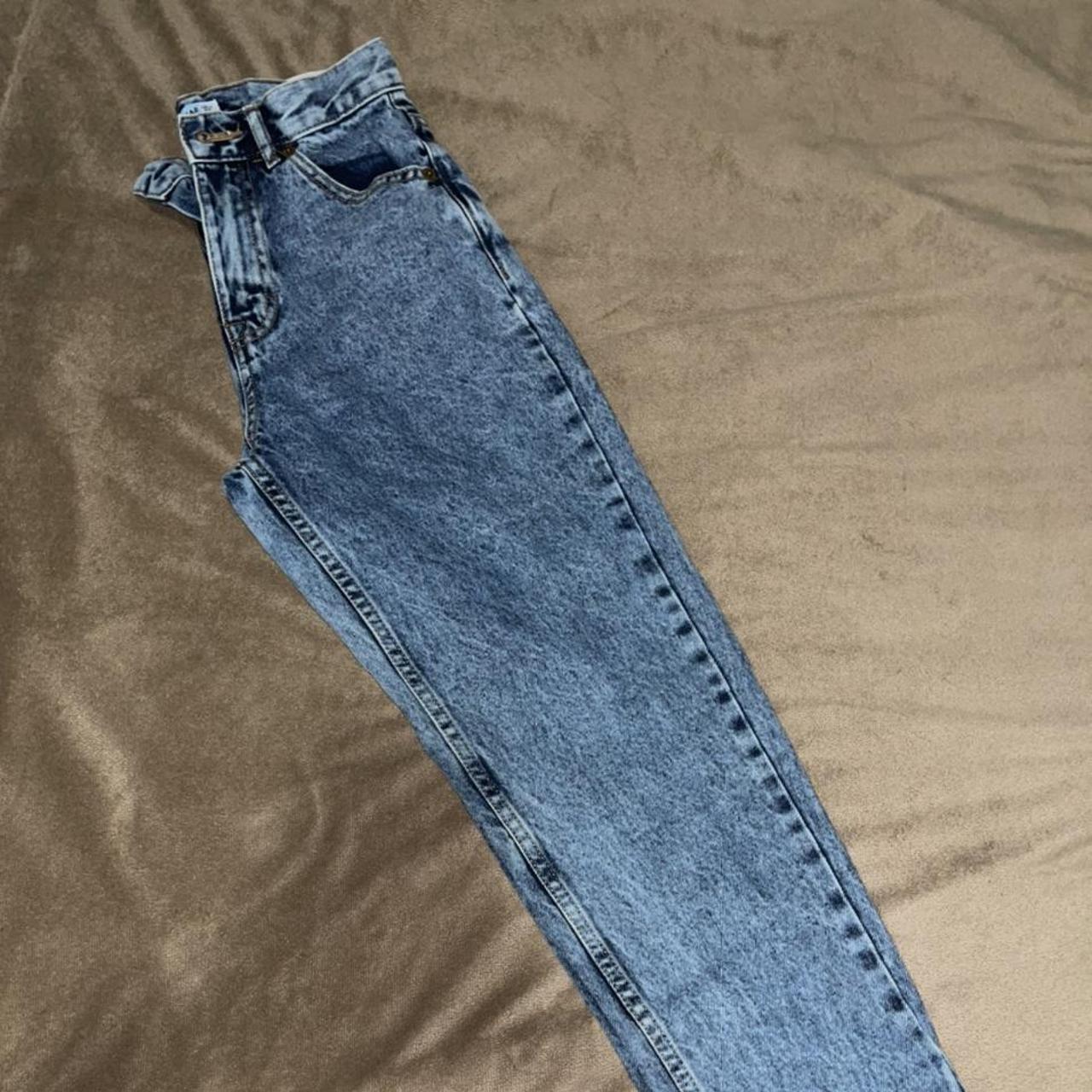 Pull&Bear Women's Blue and Navy Jeans | Depop