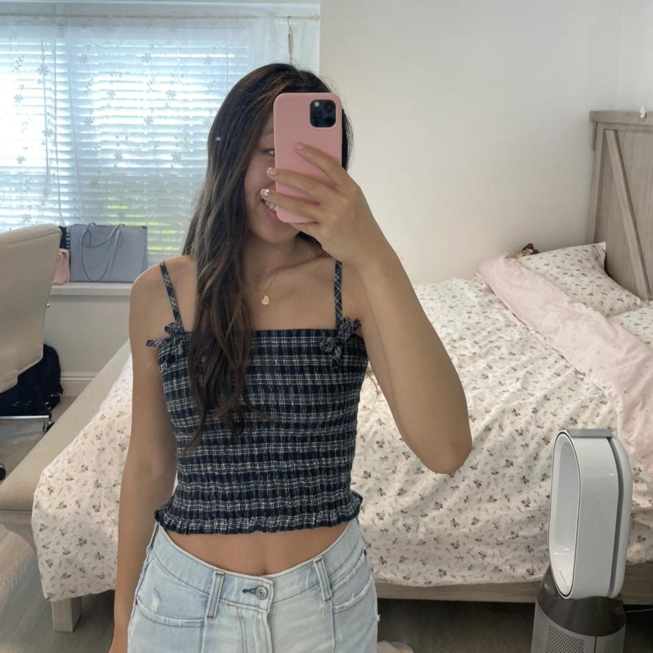 Brandy Melville dupe from forever 21 Size Small... Depop