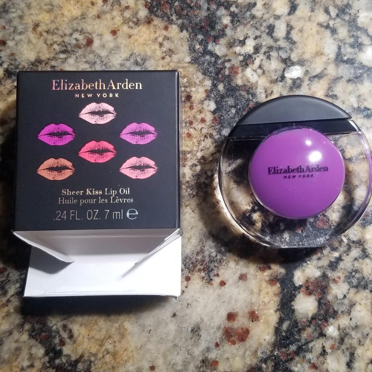 Elizabeth Arden Purple Makeup