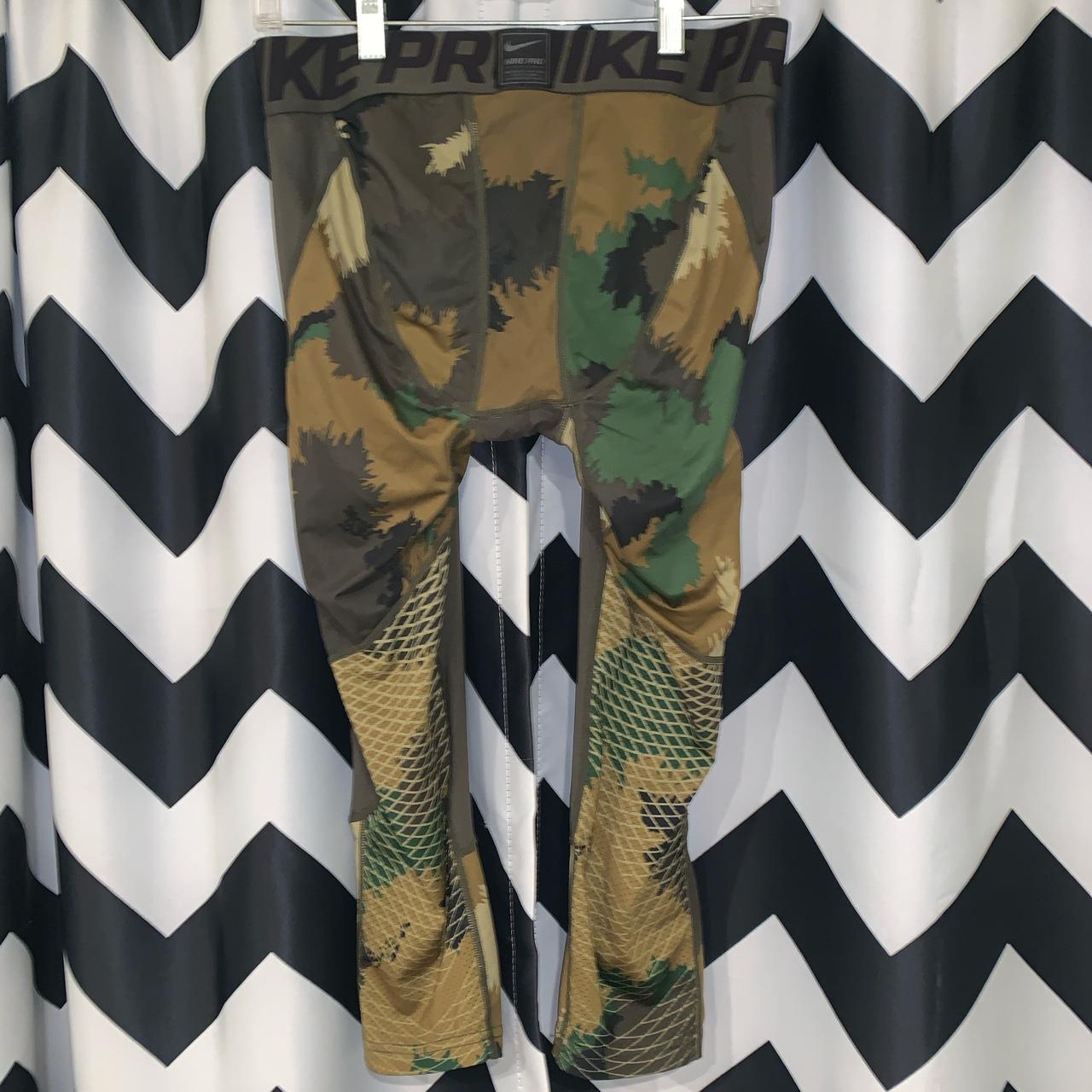 Nike Capri length men’s compression pants. Camo