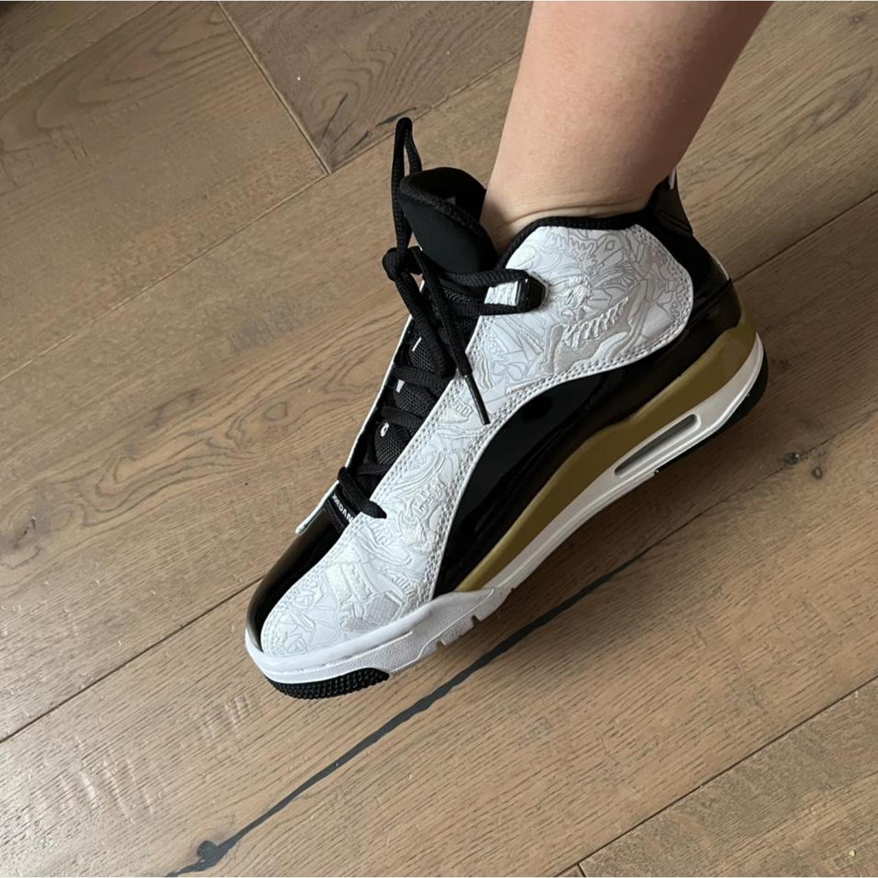 jordan dub zero black metallic gold white