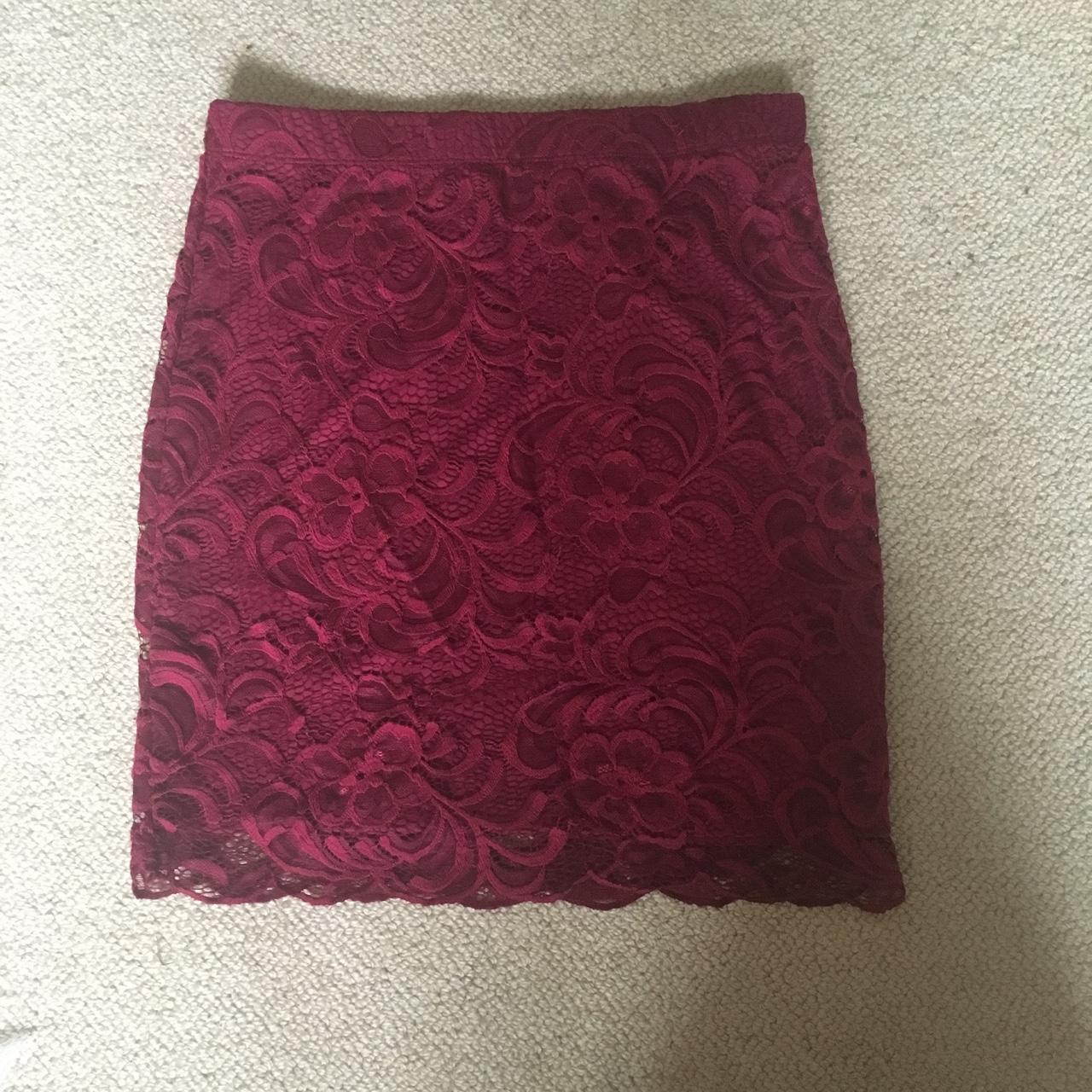 H&M Women's Skirt | Depop