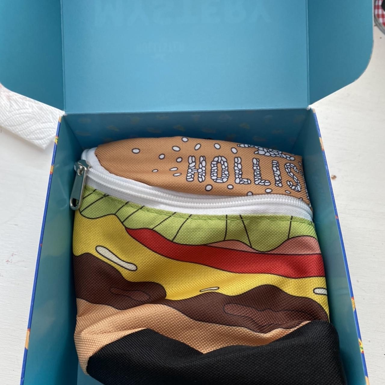 Hollister burger fanny on sale pack