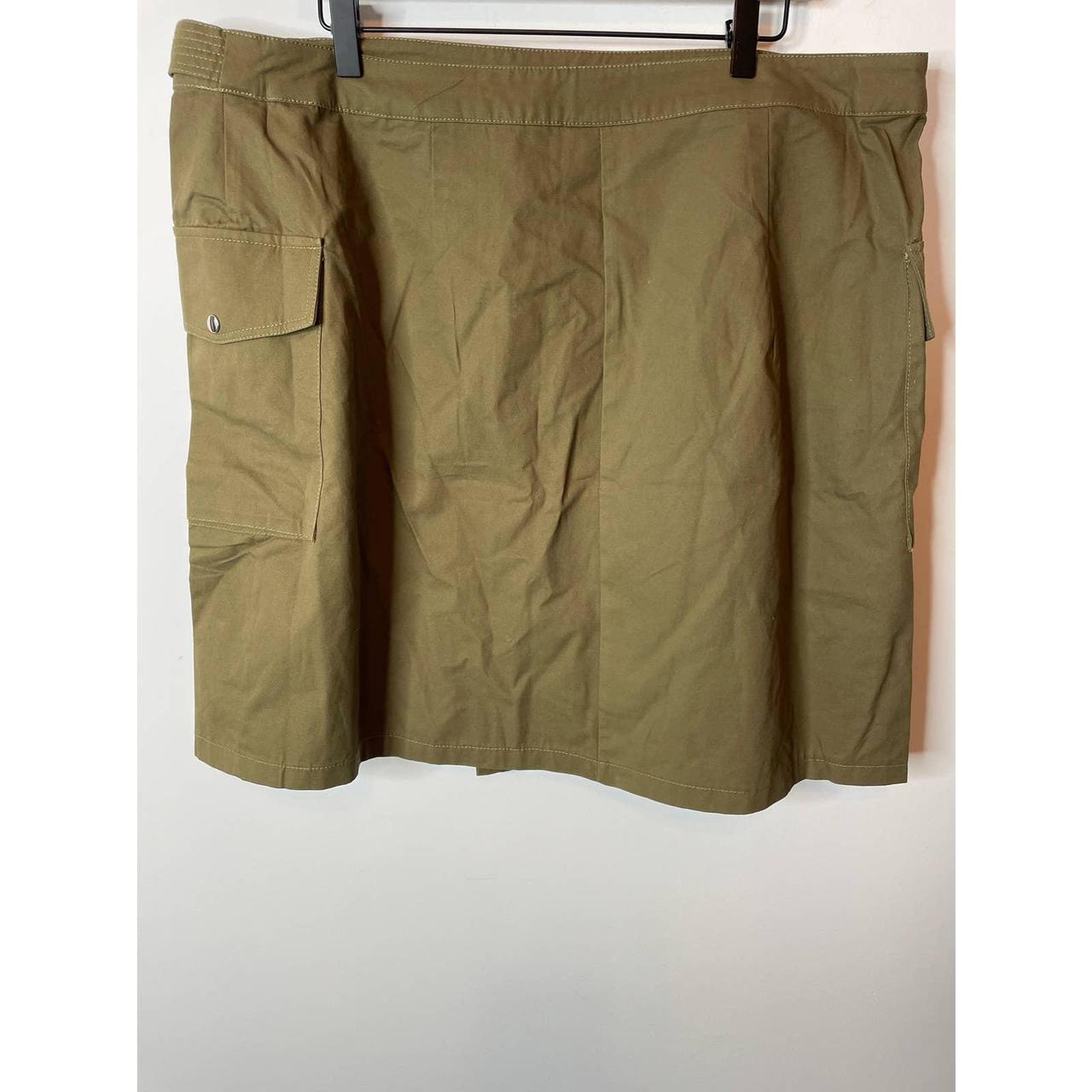 Product Image 4 - City Chic
Khaki
Green in color
High waisted
Pockets
Belted
Above