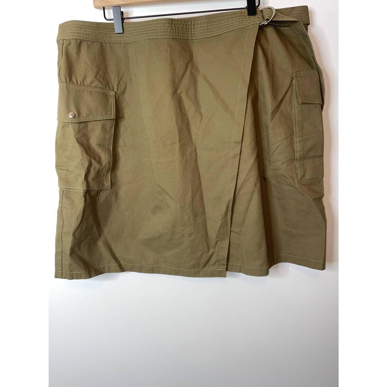 Product Image 3 - City Chic
Khaki
Green in color
High waisted
Pockets
Belted
Above