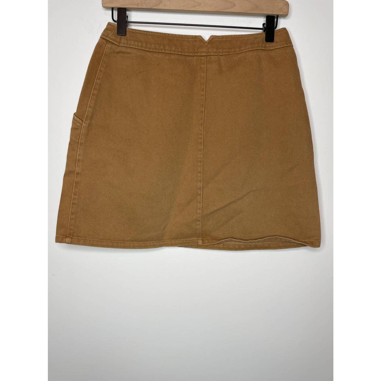 Jones New York Tan in color Slash pockets 100%... - Depop