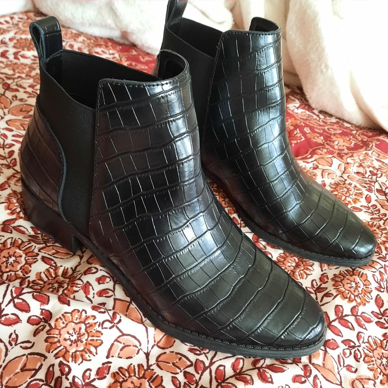 dolce vita croc booties