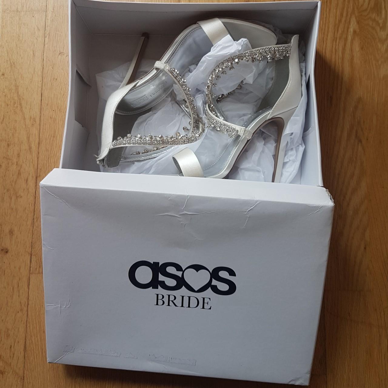 Asos sales shoe box